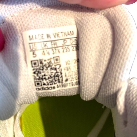 adidas VL Court 3.0 kid's sportswear shoe white/clear sky/solar slime sz 5 NWOB - Picture 8 of 9